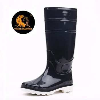 slip resistant rain boots