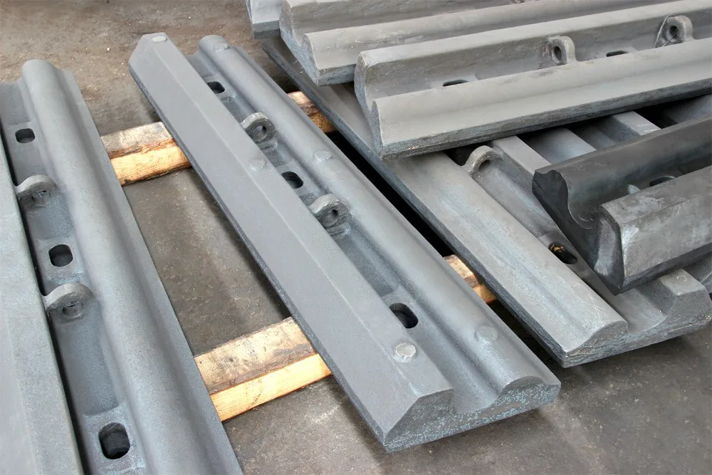 高锰钢铸造球磨机衬板