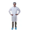 White Food Factory Dust Proof PP Non Woven Disposable Lab Visitor Coat