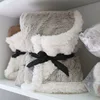 Super soft 100% polyester fuzzy sofa fleece Plush sherpa blanket for baby throw
