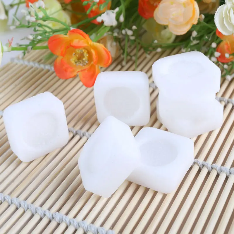 64pcs Ciervo Marca Alcanfor Refinado Alcanfor Mesas - Buy Alcanfor