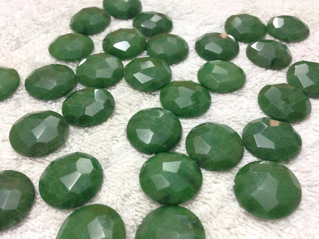 Green jade faceted round cabochons for jewelry setting.jpg