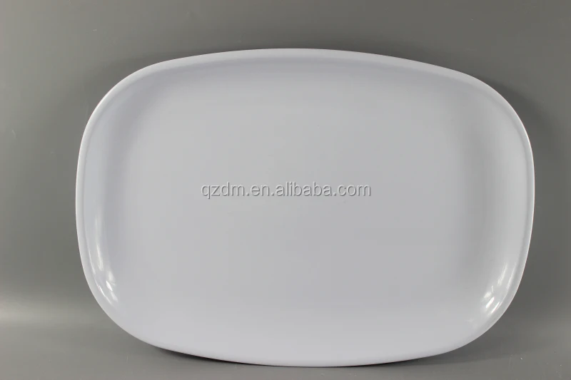 Plastic oval tray Mealmine white tray