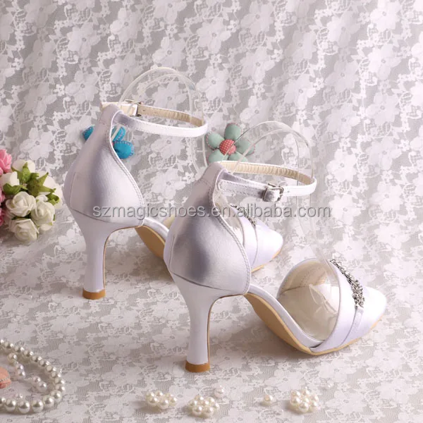 vkc waterproof chappal