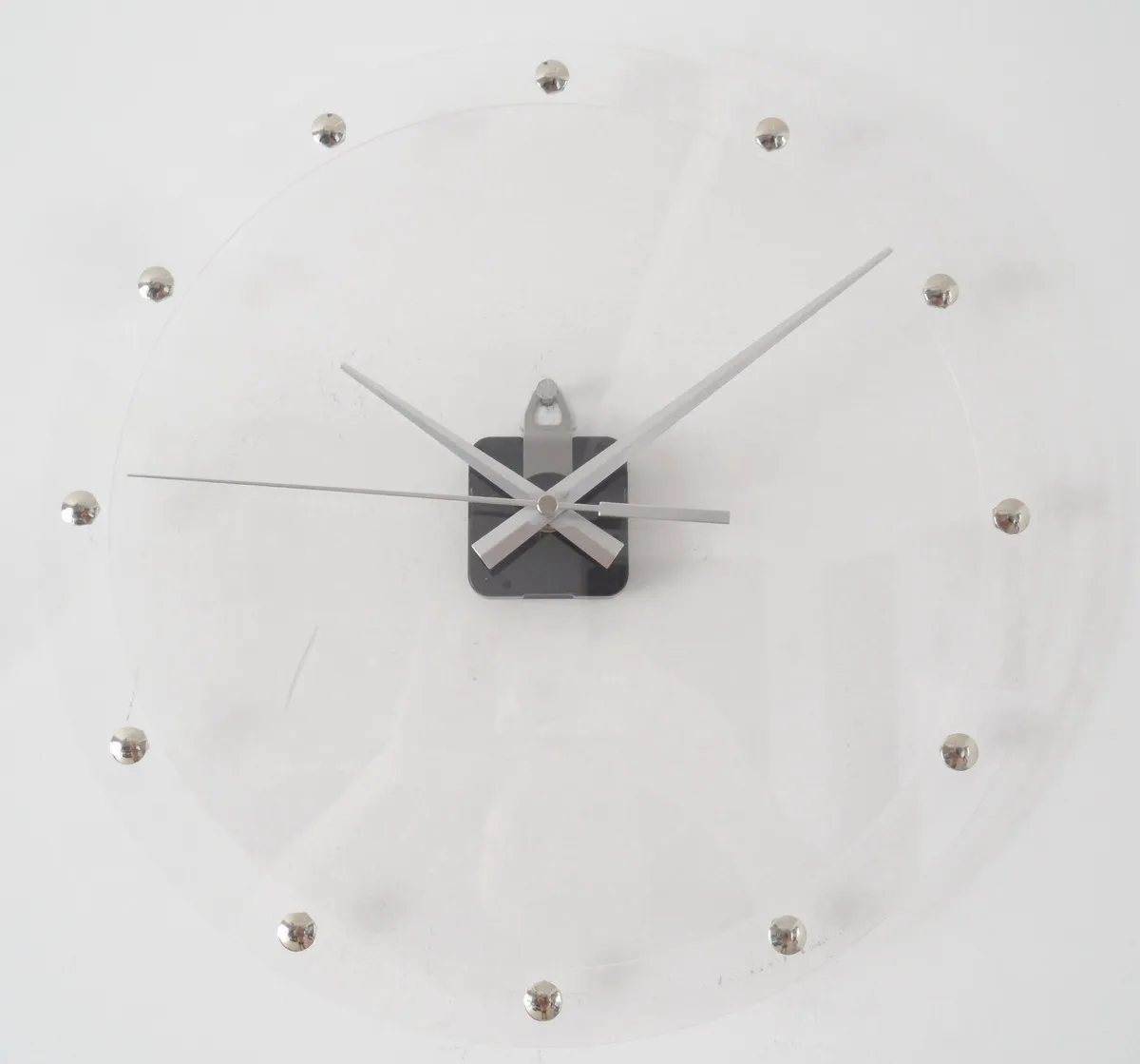 We Produce Custom Design Acrylic Clock Acrylic Wall Clock Acrylic