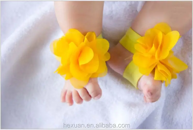 baby feet flowers