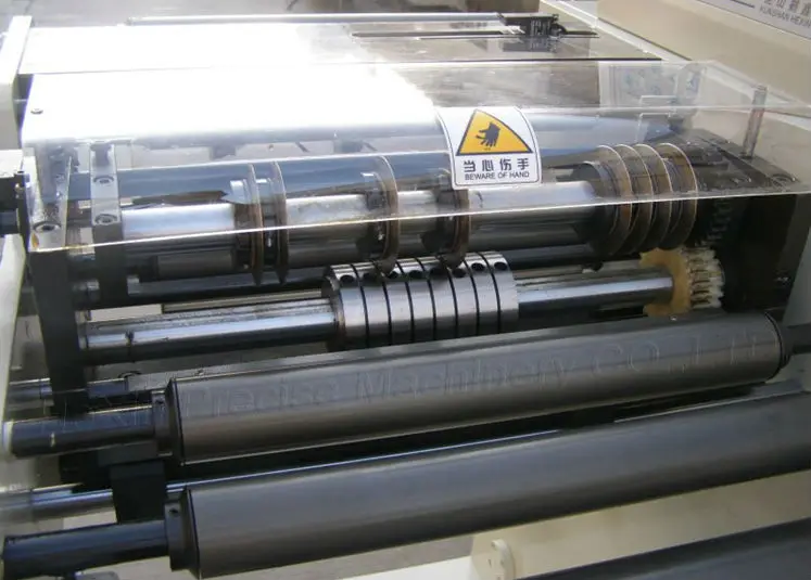 PTFE tape small roll slitting machine