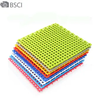 Square Drain Holes Interlocking Non Slip Bath Mat Plastic Bathtub