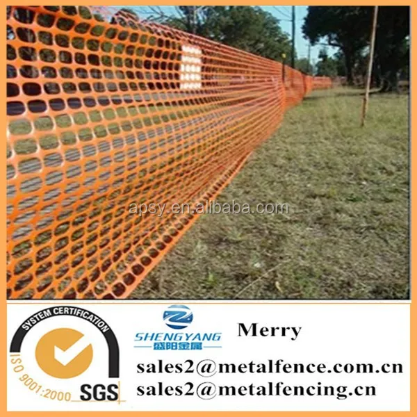 red plastic mesh fencing