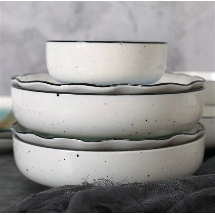 Unique design graceful  dinnerware irregular shape plates china crockery porcelain dinner set for restaurant