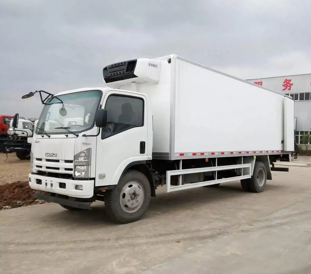 Japan 4x2 Lhd 700p Refrigerator Van Cargo Truck For Sale Buy 700p