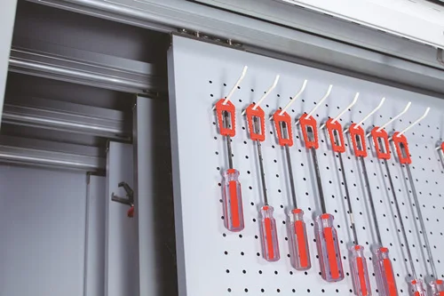 tool cabinet (16).JPG