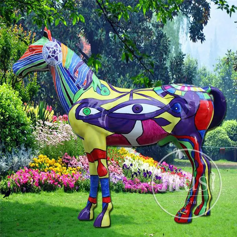 Abstract Sculpture Outside Life Size Fiberglass Paint Horse Statues