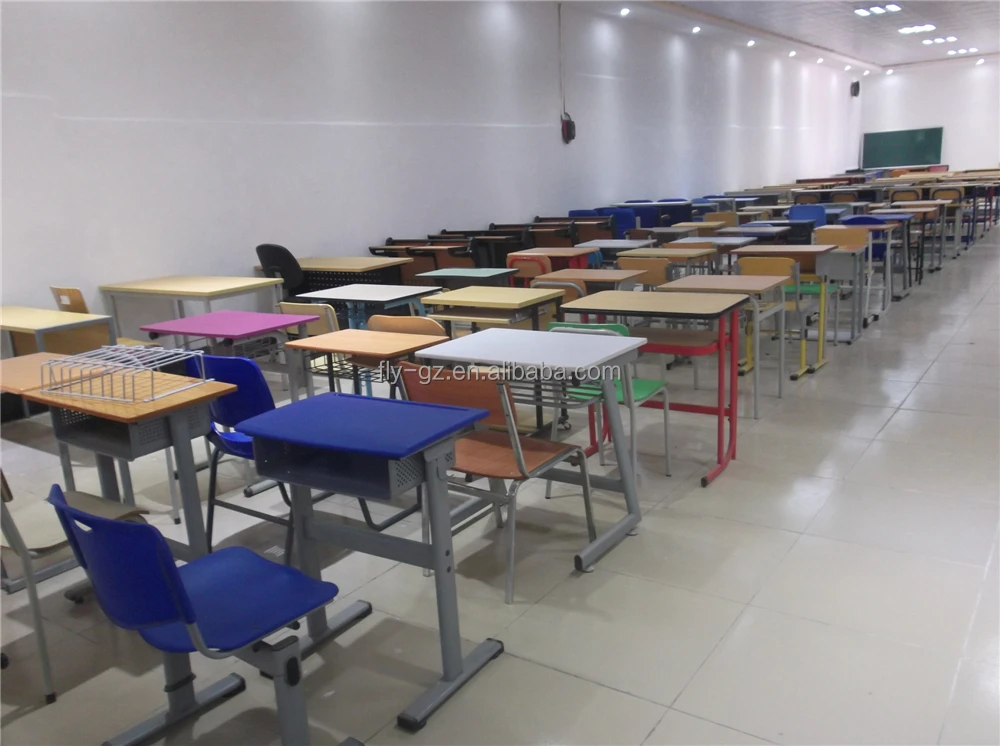 Height Adjustable Classroom Furniture School Desk In School Set