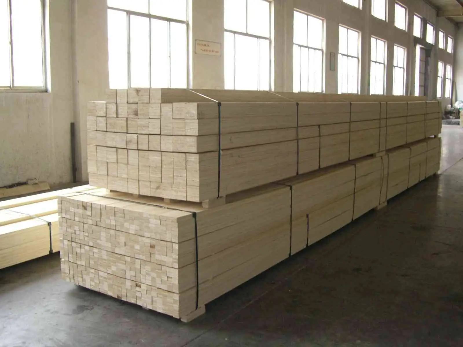 laminated pallet wood