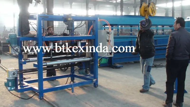 sandwich-cutting device