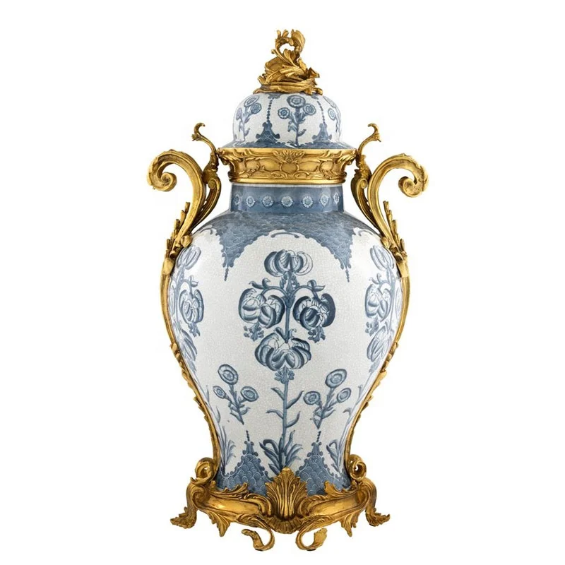 Luxury design factory home porcelain vintage accessories handicraft vase for hotel or villa decor home furnishing decoration