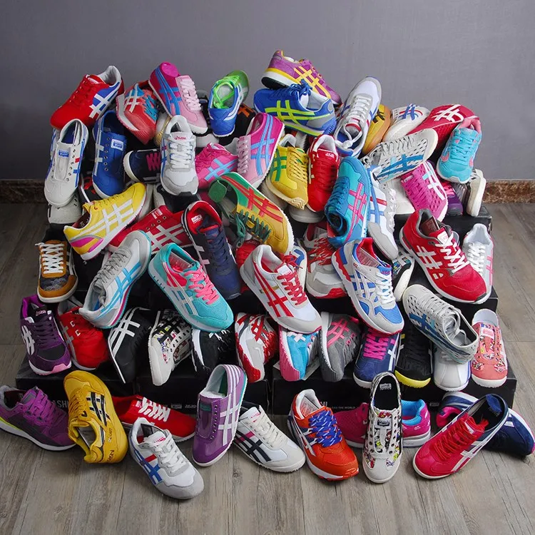 Mix Used Soccer Shoes Container 