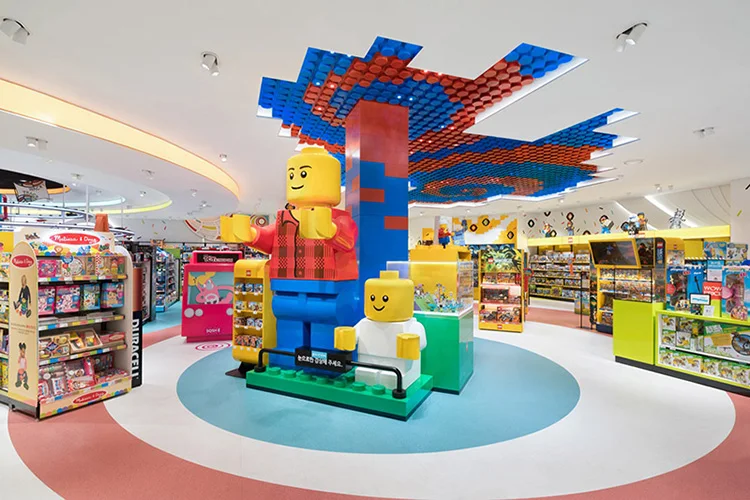 High End Toy Store Chains Retail Display Showcase Buy Toy Store