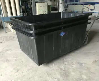 large plastic tub with drain