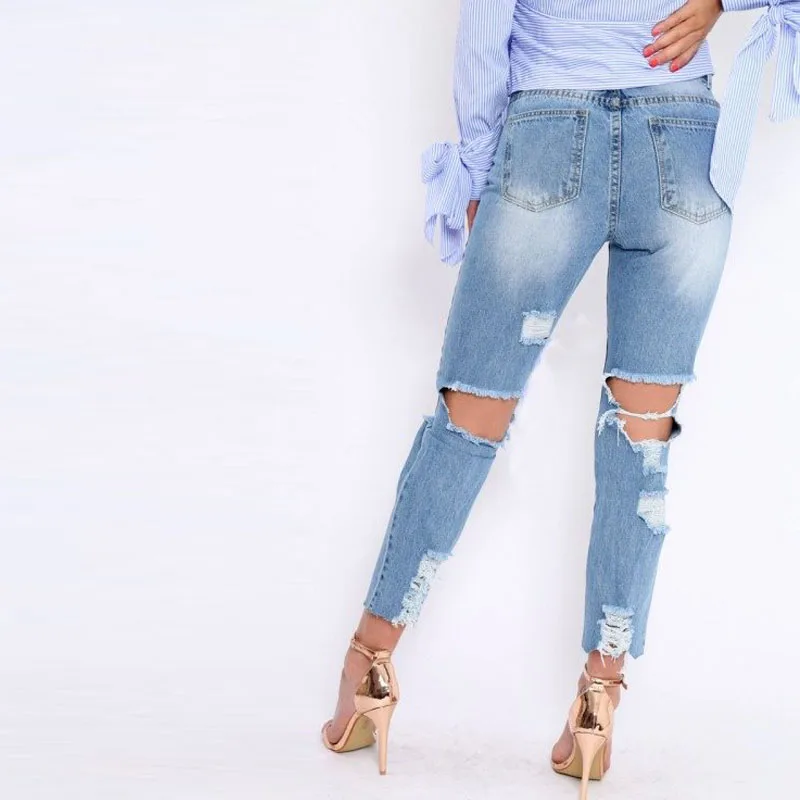 Какие модные джинсы женские