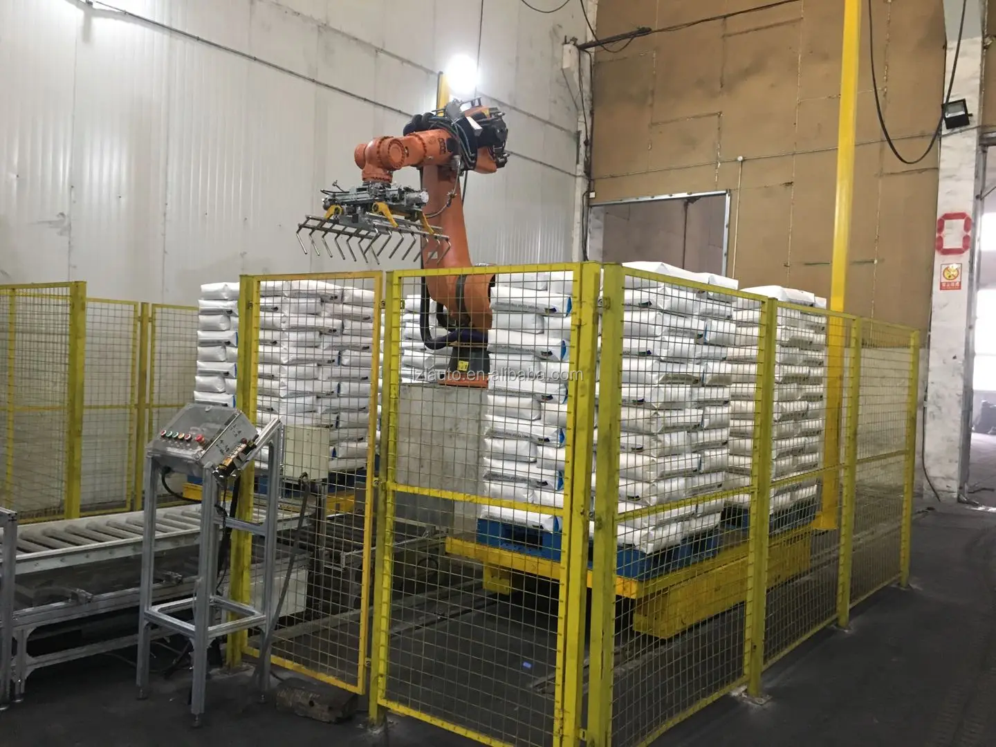 used  palletizer (9).jpg