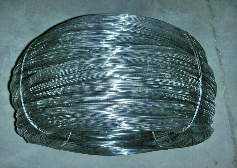 高质量的钢和铁丝卷为主食