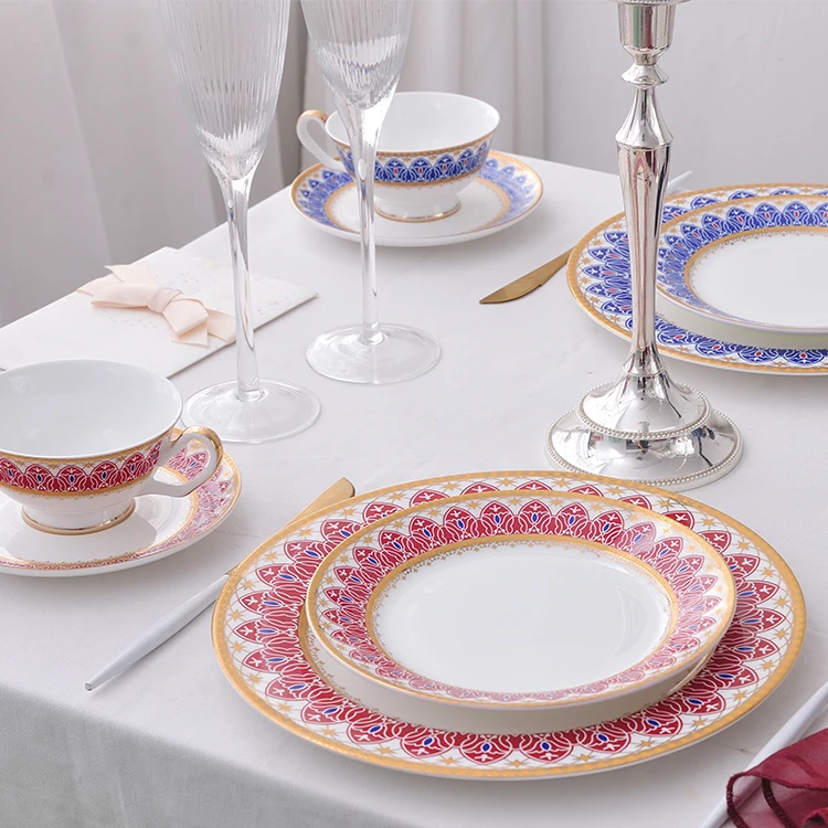china supplier beautiful decal bone china dinner set good design ceramic dinnerware table set