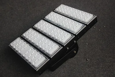 IMG_6678.JPG LED TUNNEL LIGHT