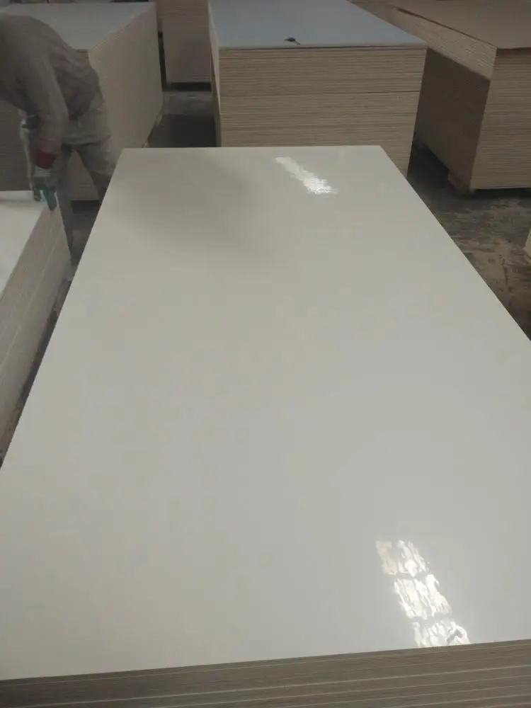 Resopal Laminado Hpl Ignífugo Contrachapado A Alemania - Buy Madera