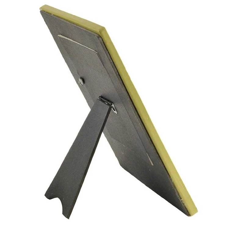 4677983097_943550391