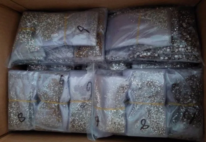 Factory Wholesale New Color  SS20 Northern Light Flat Back Crystal Strass Glass Non Hot Fix Gems for Bikinis Decoration