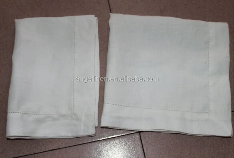 white napkin and placemat.jpg