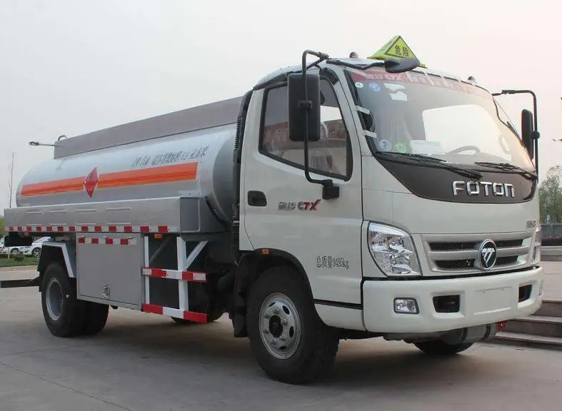 fuel truck.jpg