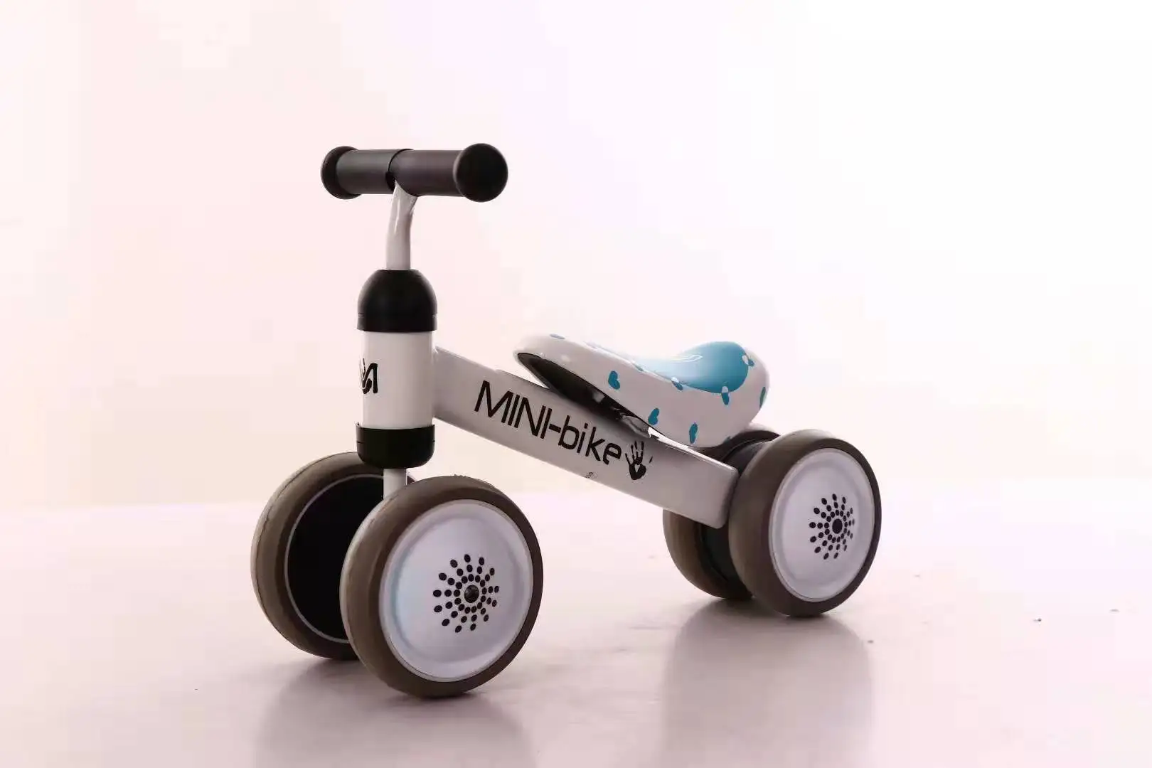 Р‘РµРіРѕРІРµР» Micro g Bike Chopper Deluxe