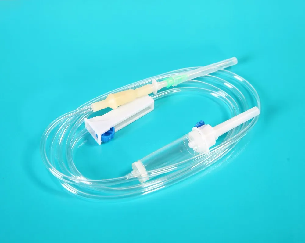 infusion set iv with blue air inlet and solution filter