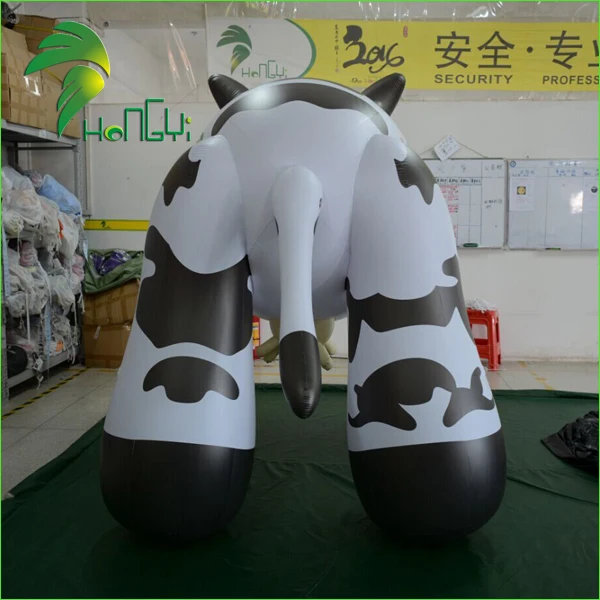 Christmas Floating Giant Jersey Cow / Inflatables Advertising Cow Model