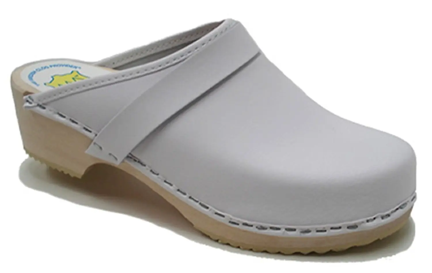 inexpensive clogs