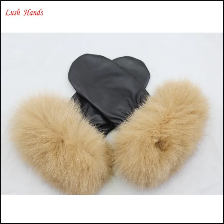 2016 women winter factory gloves wholesale leather mittens gloves with long fur