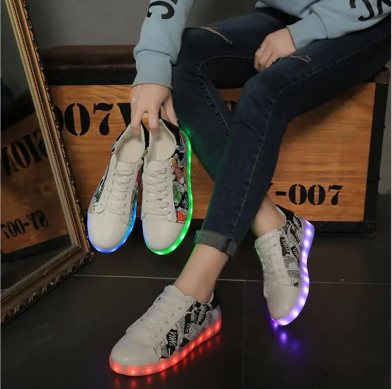 Zapatillas de Deporte Estudiante,BBestseller Nuevo LED Zapatos Ligeros USB Que Carga Las Luces de Colores Zapatos Altos para Ayudar de Zapatos Casuales 