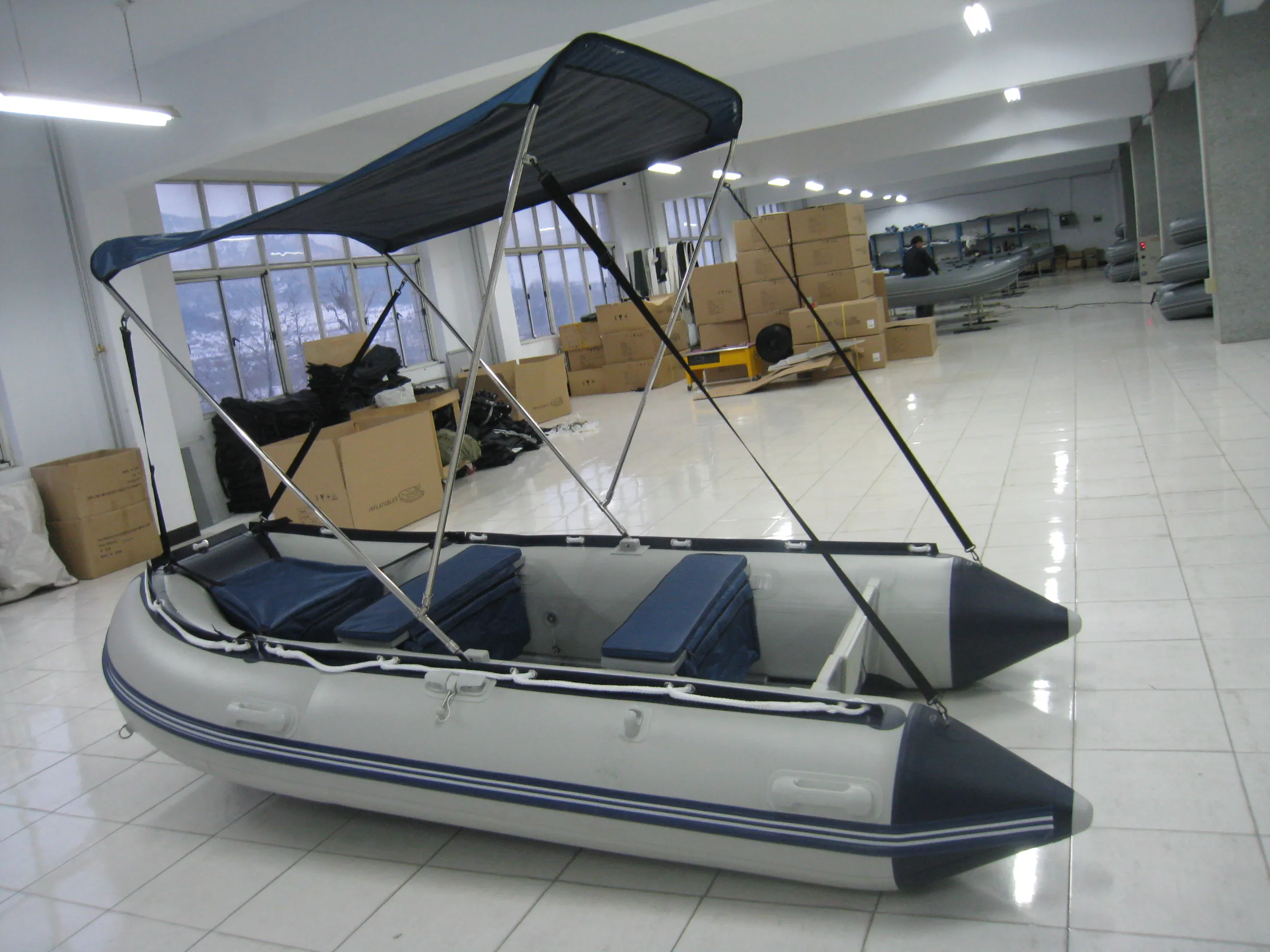 塑料船折叠船渔船出售