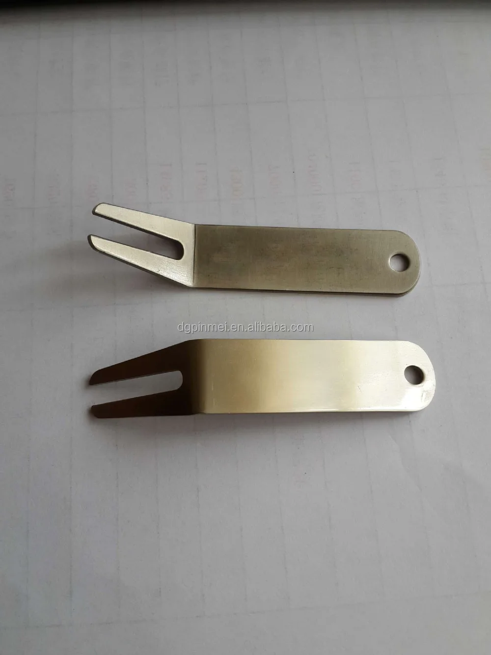 New Pitch Repair Switchblade Golf Divot Tool Golf With Ball Marker