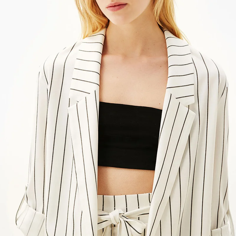 Longue Veste Fluide À Manches Retroussées Blazer Rayé Longue fluide Manteaux & Vestes Femme