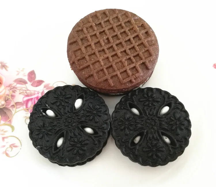 三明治饼干 每 20ftc 纸箱 1100 箱 每 40hq 纸箱 2300 箱 形状 圆形