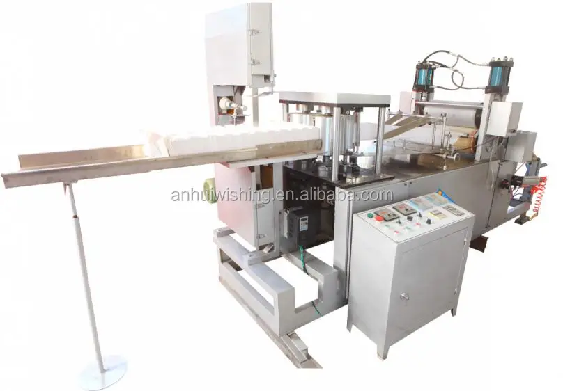 New colors paper bibs for children