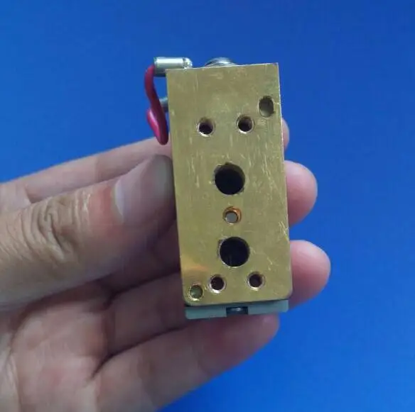 aox-16-600 ke8061.jpg