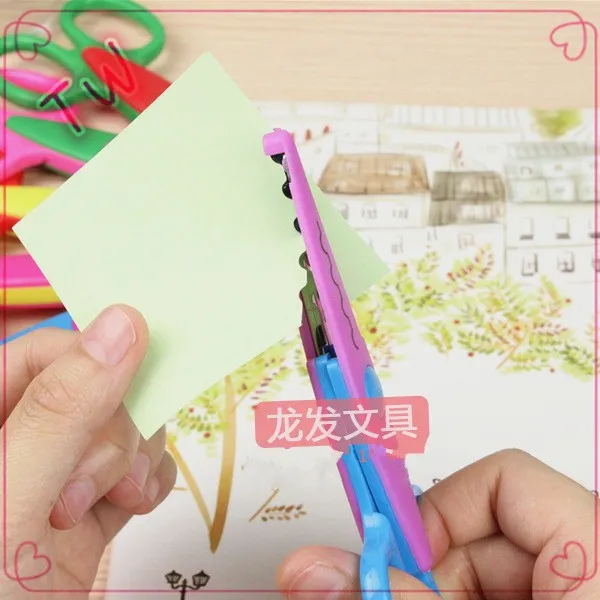 Scissors006 (2).jpg