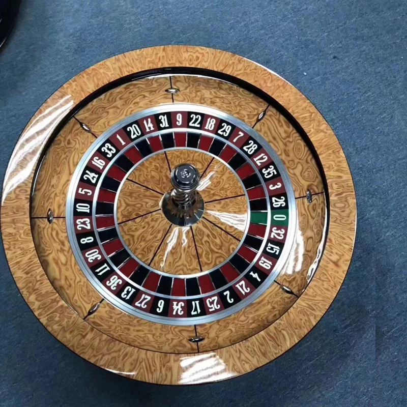 poker wheel carver