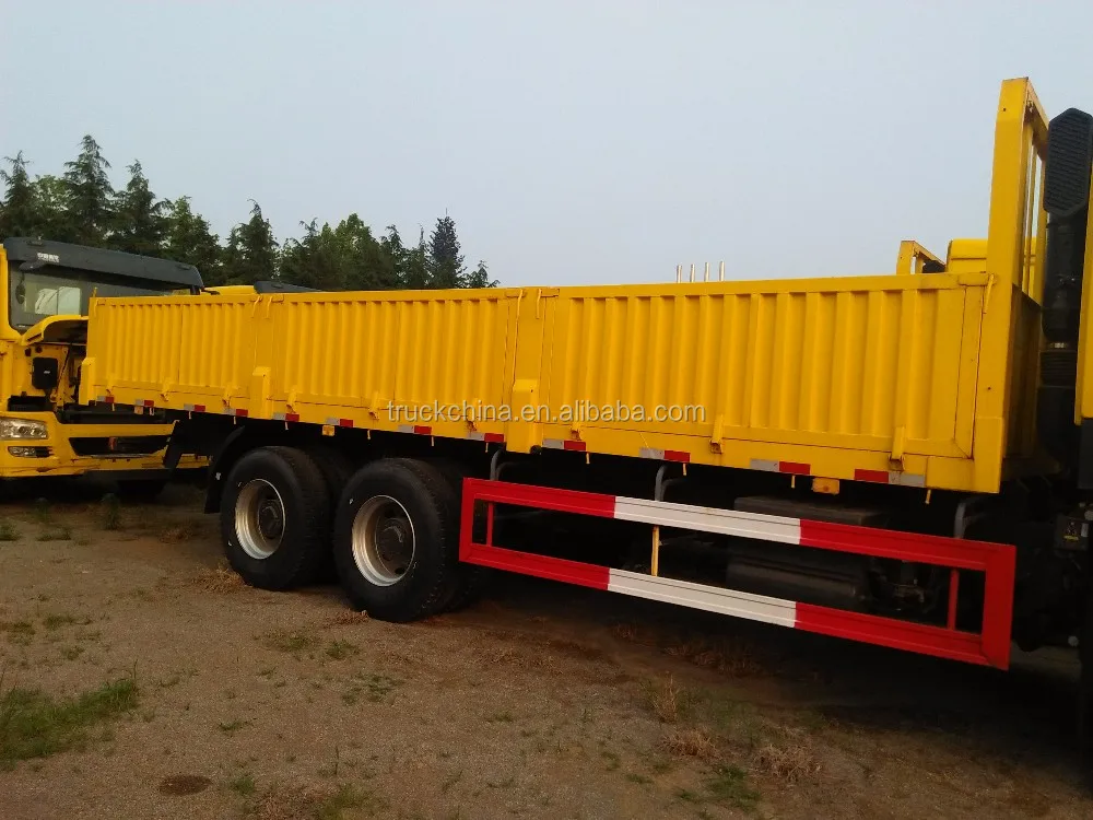 Sinotruck howo 6X4 Lorry Truck Van Stake truck Cargo Truck for sale.jpg