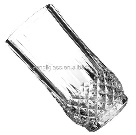 Factory direct sales cheap and creative pineapple shaped drinking glass cup